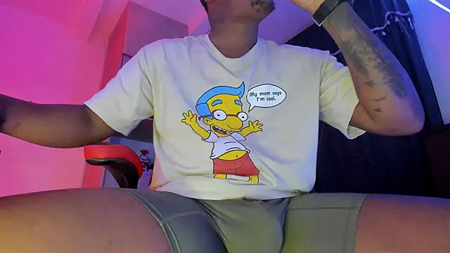 CorvisXnc0012 online show from November 12, 4:24 am