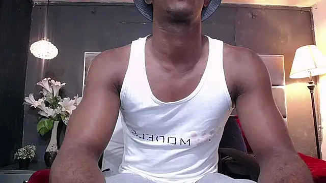 Snapshot of blackbignude chatting on September 18, 1:40 am blackbignude online show from September 18, 1:40 am