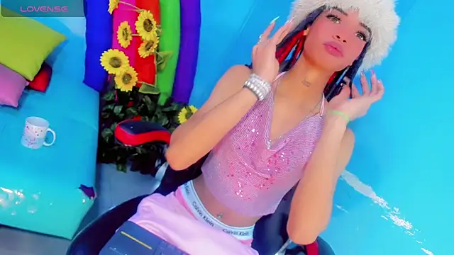 Dahlia Moss online show from September 21, 3:08 am