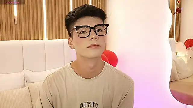 Dulcey  online show from February 14, 3:58 am