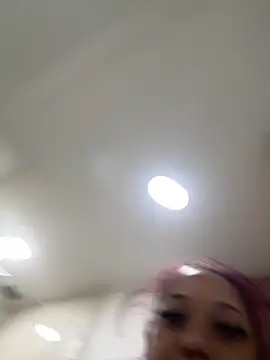  Zahara  online show from April 2, 10:29 pm