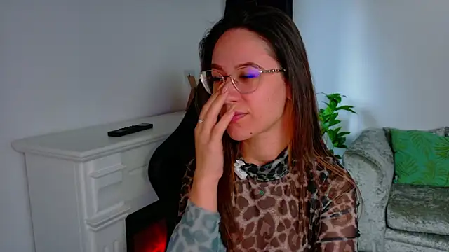 EvaBllake online show from February 10, 6:17 am