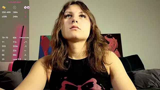 TrixiBell online show from November 19, 4:56 am