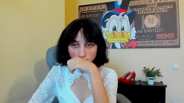 Snapshot of Marri-Stella chatting on October 12, 8:46 am Marri-Stella online show from October 12, 8:46 am
