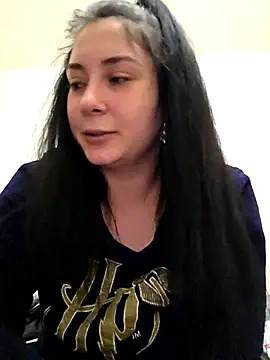 Snapshot of SaraViss20 chatting on February 3, 7:19 pm SaraViss20 online show from February 3, 7:19 pm