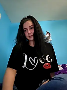 SaraViss20 online show from April 5, 7:00 pm