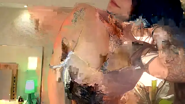 Snapshot of anne_dh chatting on September 24, 4:16 am anne dh online show from September 24, 4:16 am