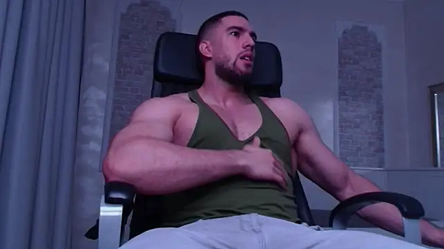 Snapshot of IvanHydee chatting on October 13, 4:45 am IvanHydee online show from October 13, 4:45 am