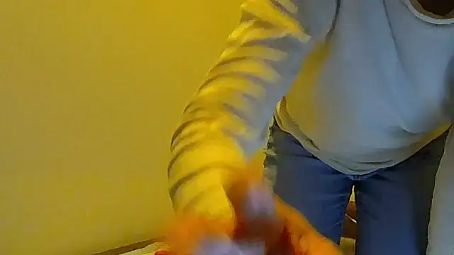 Snapshot of SAKI_saki_01 chatting on November 27, 10:50 am SAKI saki 01 online show from November 27, 10:50 am