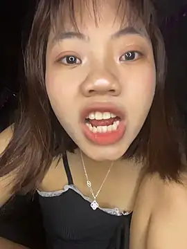 NinaChu online show from October 1, 3:40 pm