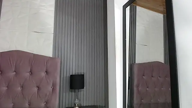 Snapshot of Bonnali_lune chatting on February 27, 4:01 am Bonnali lune online show from February 27, 4:01 am