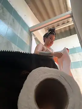 JuanitaMore01 online show from May 13, 4:59 pm