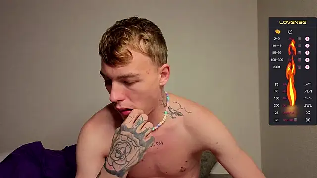 callmealexthx online show from September 21, 7:26 pm