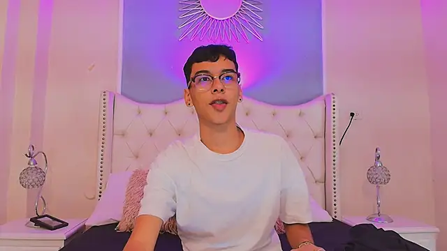 Aiden Royce online show from September 13, 8:19 pm