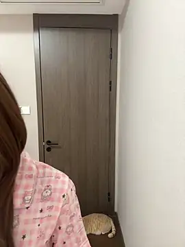 Snapshot of EnEn_xiaobao chatting on December 17, 12:55 pm EnEn xiaobao online show from December 17, 12:55 pm