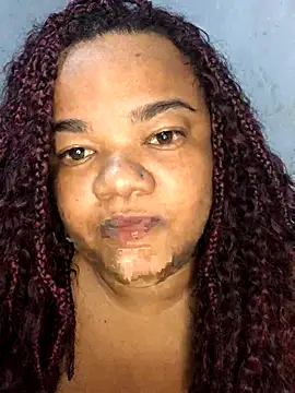 Snapshot of melcarioca1111 chatting on October 28, 1:20 am melcarioca1111 online show from October 28, 1:20 am