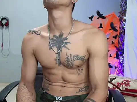 sweet Brunettes01 online show from October 26, 10:36 pm