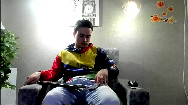 battistaturner online show from October 19, 2:34 am