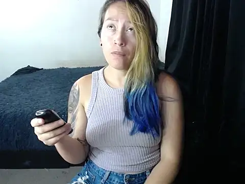 Snapshot of nath_92 chatting on October 18, 3:09 am nath 92 online show from October 18, 3:09 am