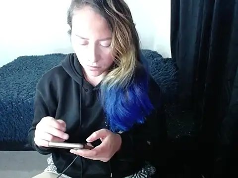 Snapshot of nath_92 chatting on October 23, 2:33 am nath 92 online show from October 23, 2:33 am