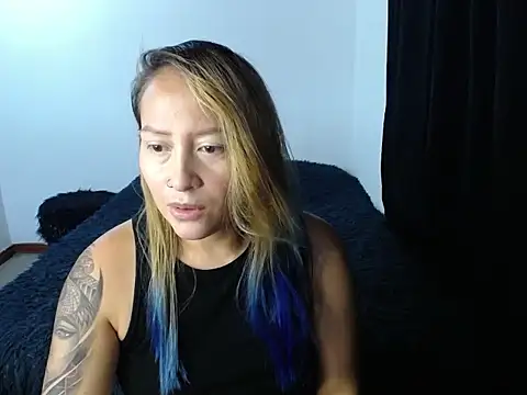 Snapshot of nath_92 chatting on November 2, 2:36 am nath 92 online show from November 2, 2:36 am