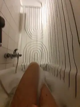 Snapshot of Taycanman69 chatting on April 12, 12:59 am Taycanman69 online show from April 12, 12:59 am