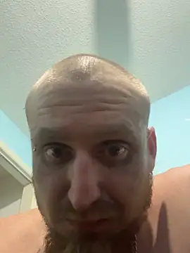 Snapshot of mygodisgood45 chatting on May 21, 11:34 pm mygodisgood45 online show from May 21, 11:34 pm