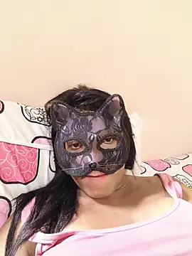 DuCreu online show from October 26, 1:06 pm