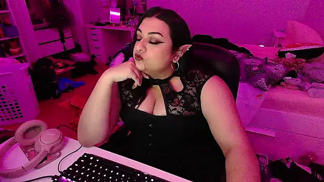 Snapshot of chericheesecake chatting on November 1, 5:31 am chericheesecake online show from November 1, 5:31 am