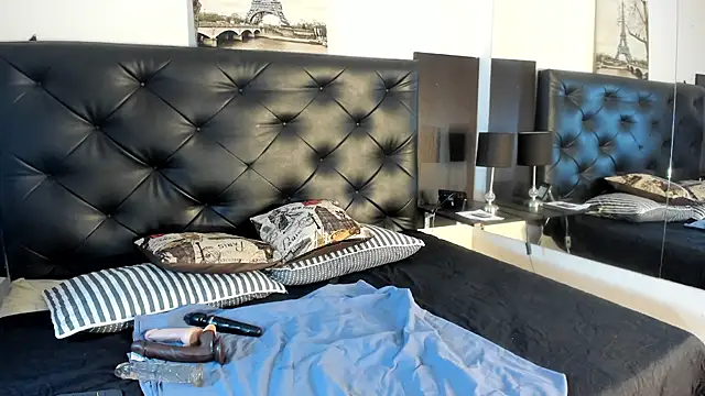 Kymy marquez online show from March 29, 8:42 pm