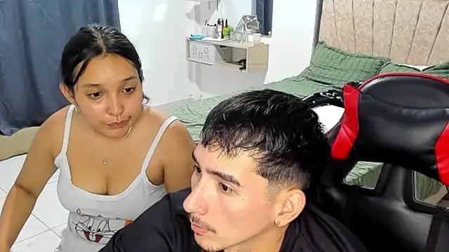 Snapshot of camalara chatting on February 18, 7:37 am camalara online show from February 18, 7:37 am