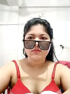 Snapshot of Nusrat-N chatting on September 28, 3:12 am Nusrat-N online show from September 28, 3:12 am