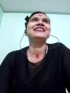 Snapshot of Kavya-Tiwari chatting on October 23, 6:50 pm Kavya-Tiwari online show from October 23, 6:50 pm