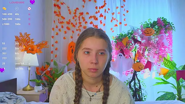 CatherineRichards online show from October 23, 8:13 am