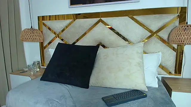 Snapshot of Scarlett_Vegaa chatting on September 18, 12:29 pm Scarlett Vegaa online show from September 18, 12:29 pm