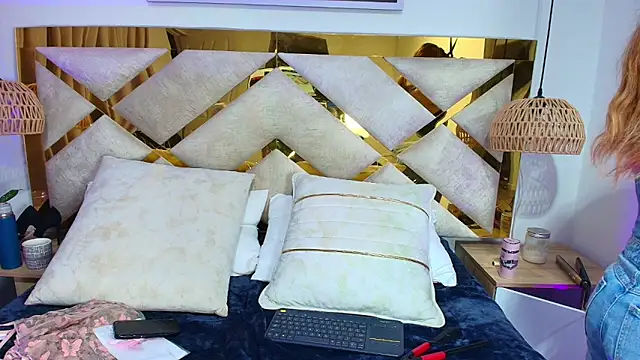 Snapshot of Scarlett_Vegaa chatting on October 7, 9:50 am Scarlett Vegaa online show from October 7, 9:50 am