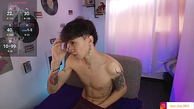 Snapshot of Nick_Bangover_ chatting on September 15, 7:58 pm Nick Bangover online show from September 15, 7:58 pm
