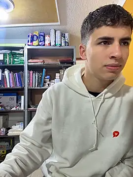 AdrianRinaldi online show from May 14, 1:51 pm
