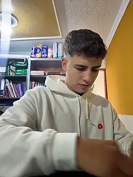 AdrianRinaldi online show from May 21, 1:51 pm