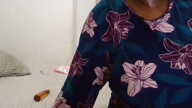 SexyNonnyy online show from June 6, 7:29 pm