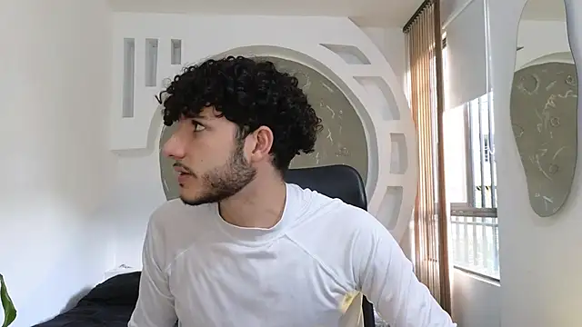 Rafael Mendezz online show from September 24, 8:23 pm