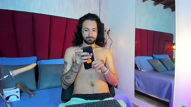 Hisoka 011 online show from November 12, 1:06 am