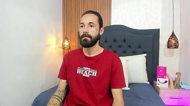 Hisoka 011 online show from March 20, 7:30 pm