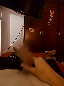 Snapshot of senghor10 chatting on March 5, 12:06 am senghor10 online show from March 5, 12:06 am