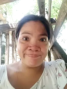 Snapshot of Sweet_dhea05 chatting on November 23, 4:01 am Sweet dhea05 online show from November 23, 4:01 am