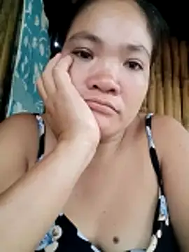 Snapshot of Sweet_dhea05 chatting on February 21, 7:31 am Sweet dhea05 online show from February 21, 7:31 am