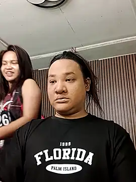 Hotcum ella online show from October 27, 11:20 pm