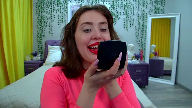 SherryBaers online show from March 27, 8:26 am