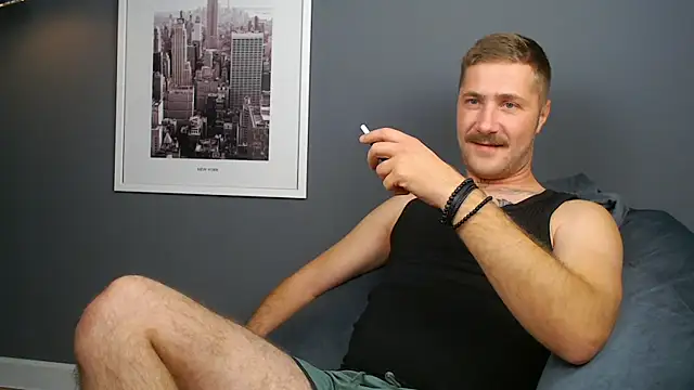 Mr At  online show from October 28, 7:12 am