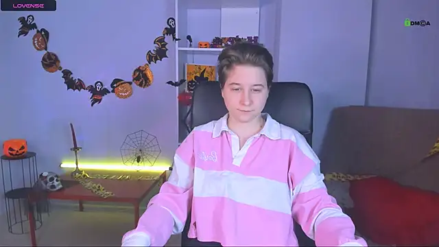 Snapshot of alex_jakson chatting on October 25, 5:59 am alex jakson online show from October 25, 5:59 am